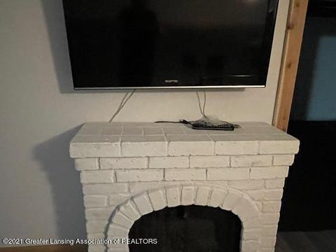 105 E Oak St, Saint Johns, MI 48879 photo 21