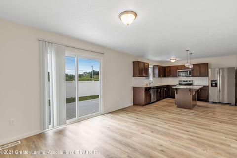 1112 River Oaks Dr, Dewitt, MI 48820 photo 17