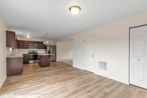 1112 River Oaks Dr, Dewitt, MI 48820 photo 16