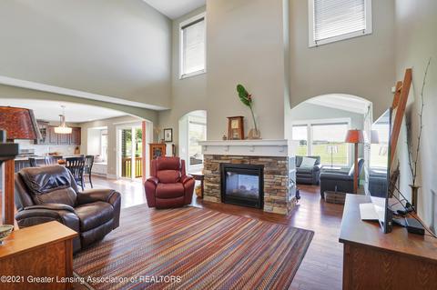 3805 Mesa Verde Blvd, Dewitt, MI 48820 photo 8