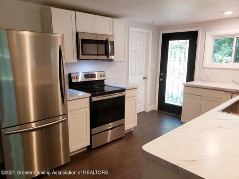 1312 Hatch Rd, Okemos, MI 48864 photo 9
