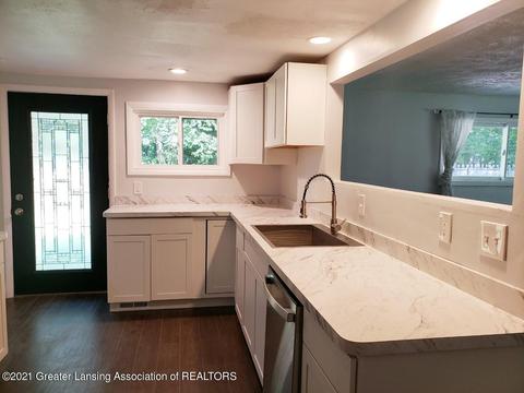 1312 Hatch Rd, Okemos, MI 48864 photo 12