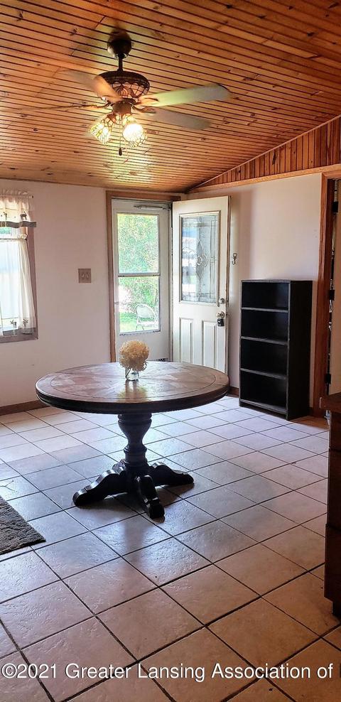 34 S Aurelius Rd, Mason, MI 48854 photo 6