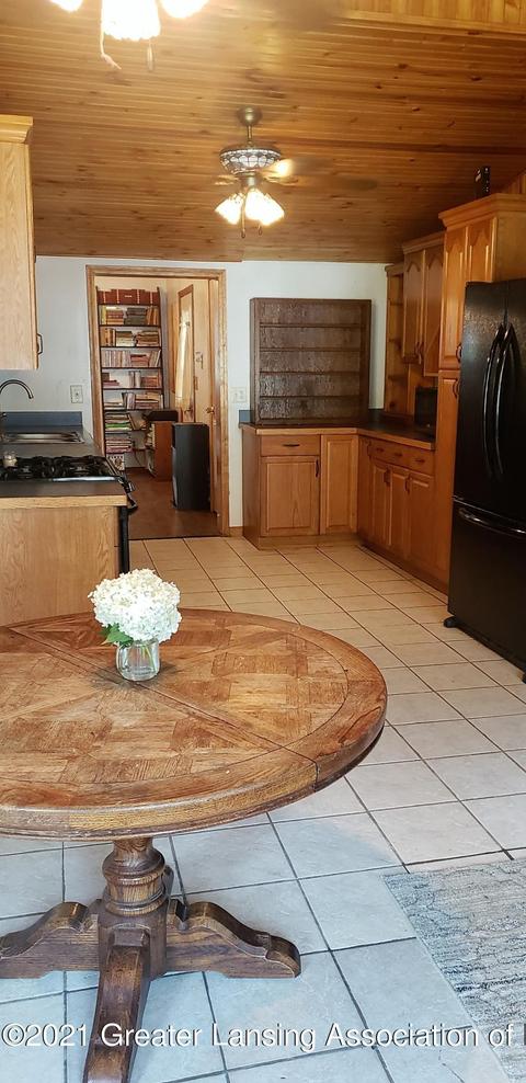34 S Aurelius Rd, Mason, MI 48854 photo 7