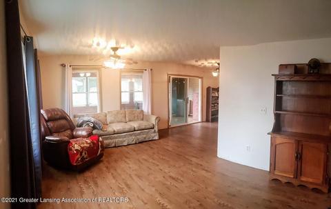 34 S Aurelius Rd, Mason, MI 48854 photo 17