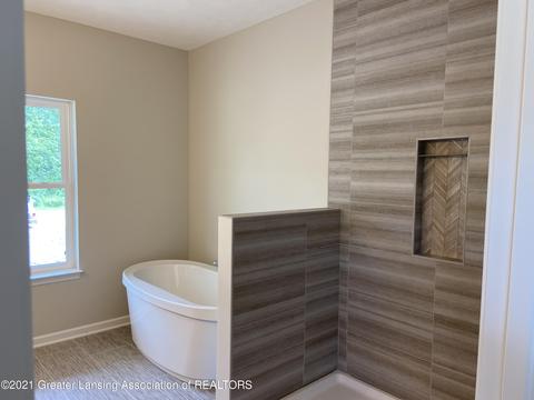 5112 Ruby Rd, Jackson, MI 49201 photo 6
