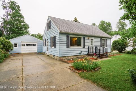 5672 Babbitt, Haslett, MI 48840 photo 2