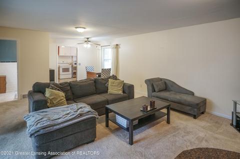 5672 Babbitt, Haslett, MI 48840 photo 25