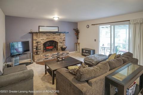 5672 Babbitt, Haslett, MI 48840 photo 23