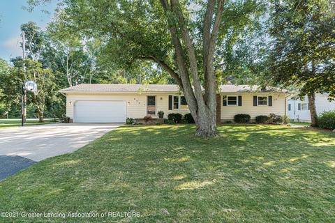 577 Maple Hill Dr, Haslett, MI 48840 photo 1