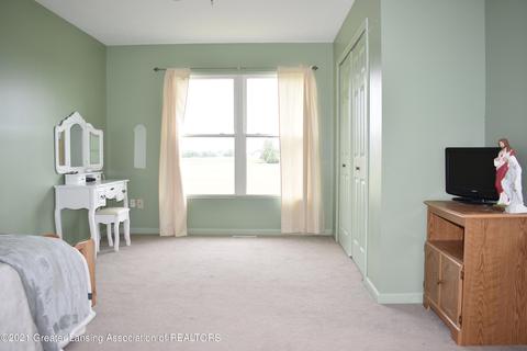 10253 W Howe Rd, Eagle, MI 48822 photo 21