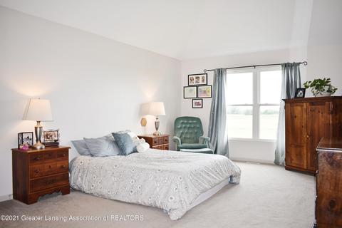 10253 W Howe Rd, Eagle, MI 48822 photo 14