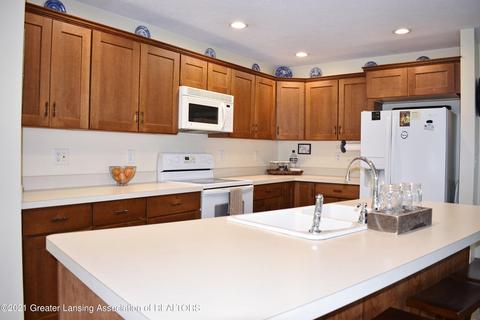 10253 W Howe Rd, Eagle, MI 48822 photo 10