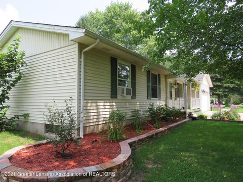 5516 Patty Lane Ln, Perry, MI 48872 photo 2