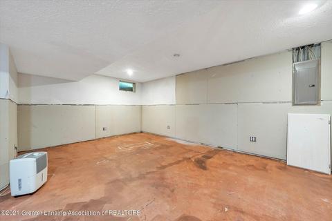 4660 Doncaster Ave, Holt, MI 48842 photo 28