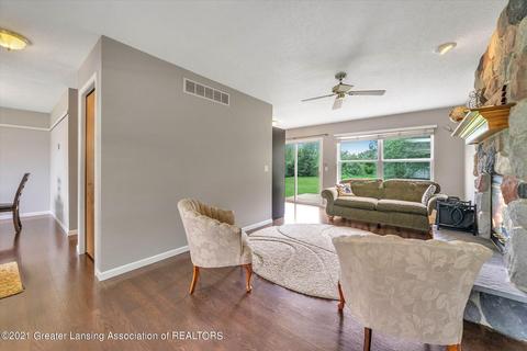 4660 Doncaster Ave, Holt, MI 48842 photo 10