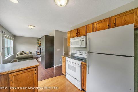 4660 Doncaster Ave, Holt, MI 48842 photo 17