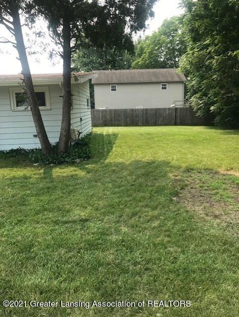 213 Keeney St, Perry, MI 48872 photo 9