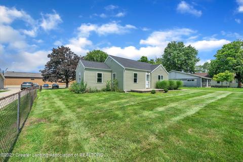 4482 North St, Holt, MI 48842 photo 2