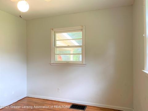 513 Maple Rdg, Albion, MI 49224 photo 16