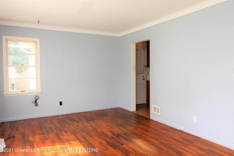 513 Maple Rdg, Albion, MI 49224 photo 5