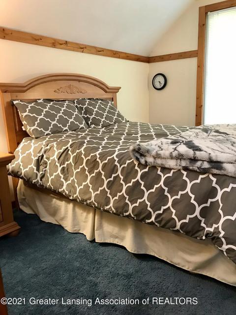2100 Darby Dr, Lansing, MI 48906 photo 15