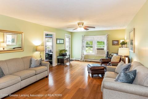 2102 Sandhill Rd, Mason, MI 48854 photo 12