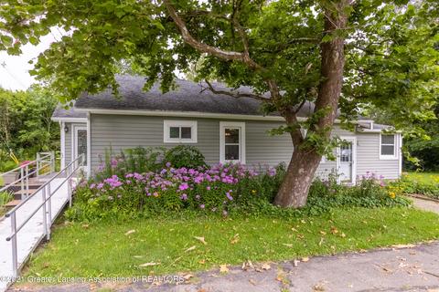 2102 Sandhill Rd, Mason, MI 48854 photo 4