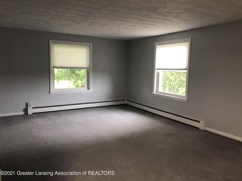 7960 S Dewitt Rd, Dewitt, MI 48820 photo 14