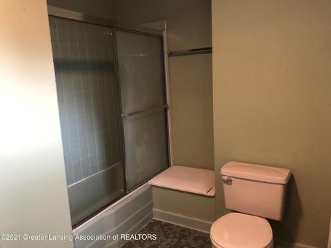 7960 S Dewitt Rd, Dewitt, MI 48820 photo 12