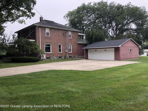 7960 S Dewitt Rd, Dewitt, MI 48820 photo 2
