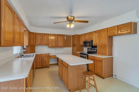 3928 Vanneter Rd, Williamston, MI 48895 photo 10