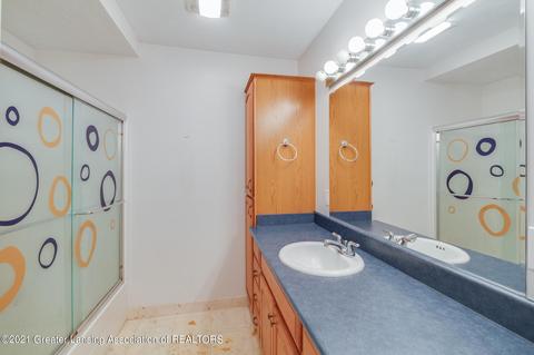 321 S Madison St, Perry, MI 48872 photo 30