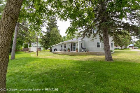 321 S Madison St, Perry, MI 48872 photo 35
