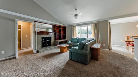 654 Earliglow Ln, Haslett, MI 48840 photo 14