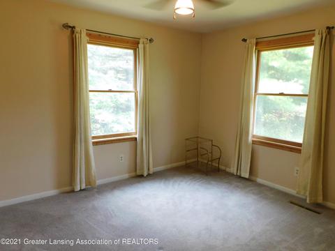 8193 Hunter, Bath, MI 48808 photo 19