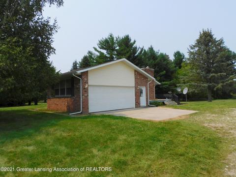 8193 Hunter, Bath, MI 48808 photo 35