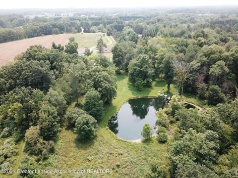 8193 Hunter, Bath, MI 48808 photo 10