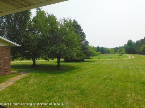 8193 Hunter, Bath, MI 48808 photo 33