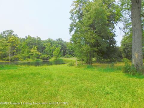 8193 Hunter, Bath, MI 48808 photo 32