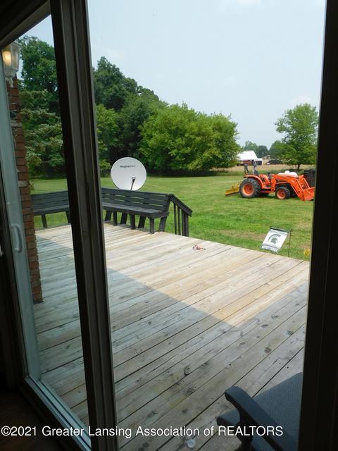 8193 Hunter, Bath, MI 48808 photo 5