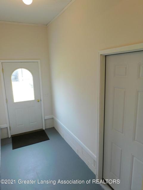8193 Hunter, Bath, MI 48808 photo 3