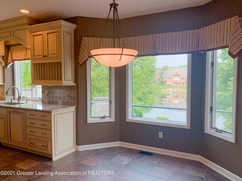403 W Spring Meadows Ln, Dewitt, MI 48820 photo 26