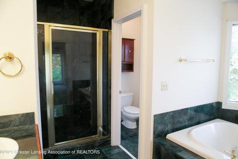 403 W Spring Meadows Ln, Dewitt, MI 48820 photo 22