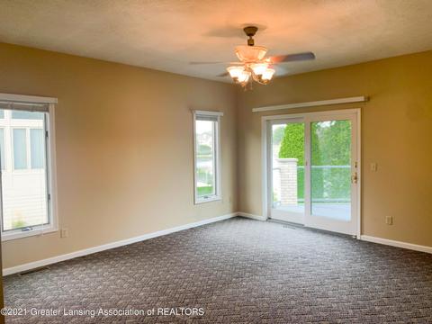 403 W Spring Meadows Ln, Dewitt, MI 48820 photo 18