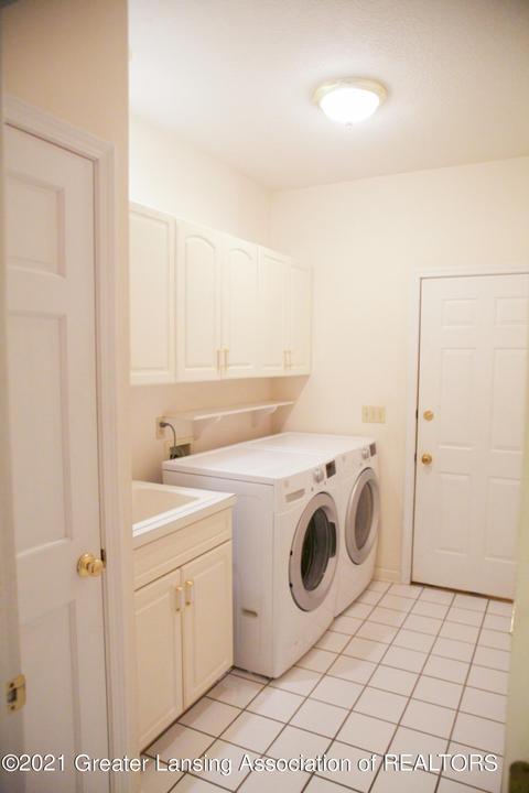 403 W Spring Meadows Ln, Dewitt, MI 48820 photo 17