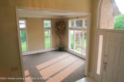 403 W Spring Meadows Ln, Dewitt, MI 48820 photo 12
