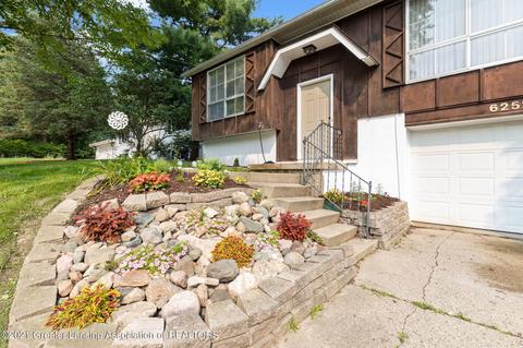 6252 Ridge St, Haslett, MI 48840 photo 2