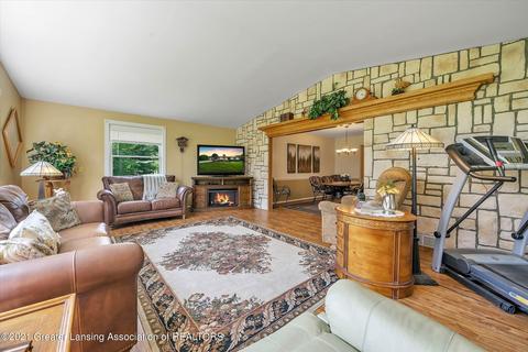 4483 W Britton Rd, Perry, MI 48872 photo 15