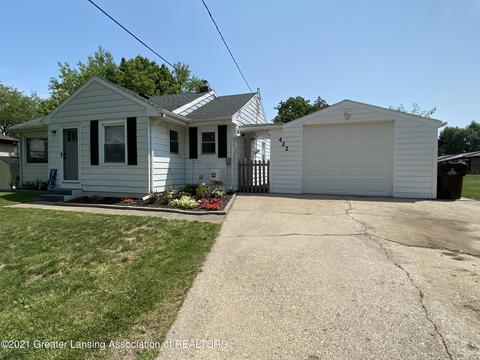 422 N Logan St, Dewitt, MI 48820 photo 2